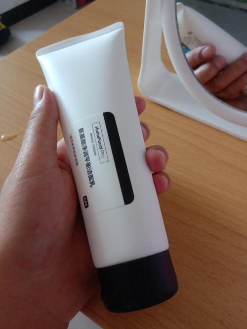 有没有什么好的男士氨基酸洗面奶,还在用的洗面奶