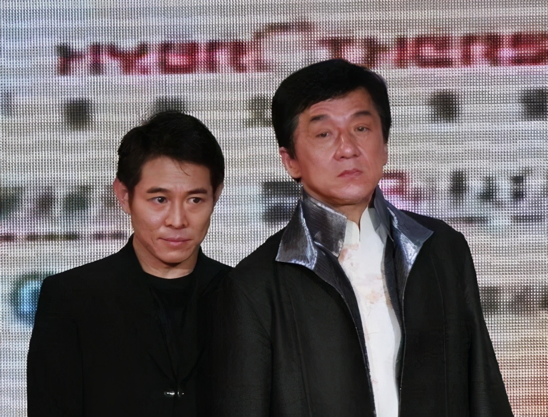 三十年过去了，不忍心再看成龙