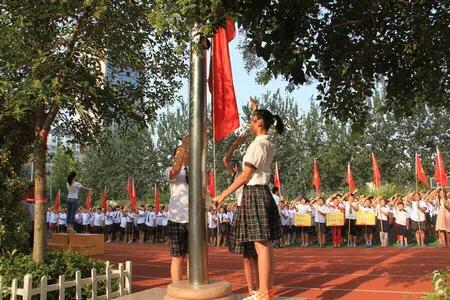 潍坊高新区北海学校李亚轩老师,潍坊高新区北海学校