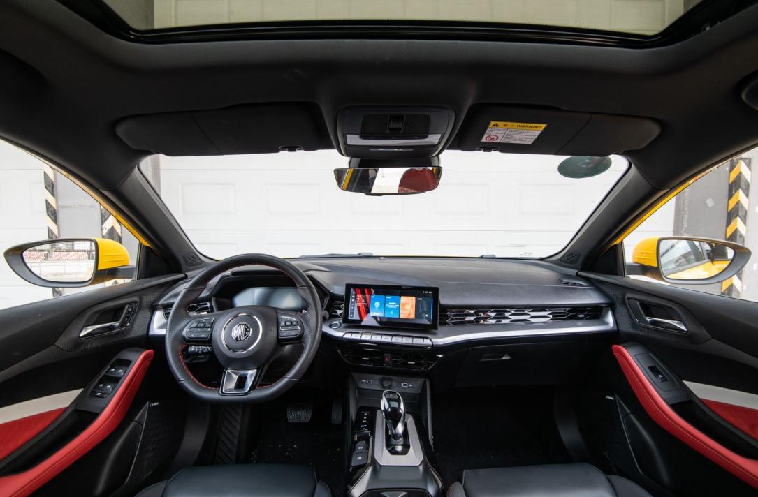 性价比高颜值超高平民轿跑名爵5,10万左右名爵5