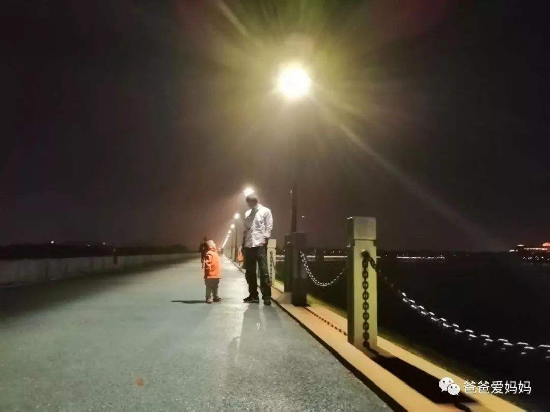 「谦谦，你三周岁了！」这是爸爸写给你的一封信