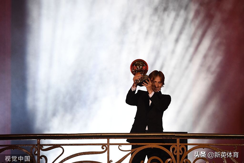 梅西金球奖回忆视频,梅西生涯二十佳球