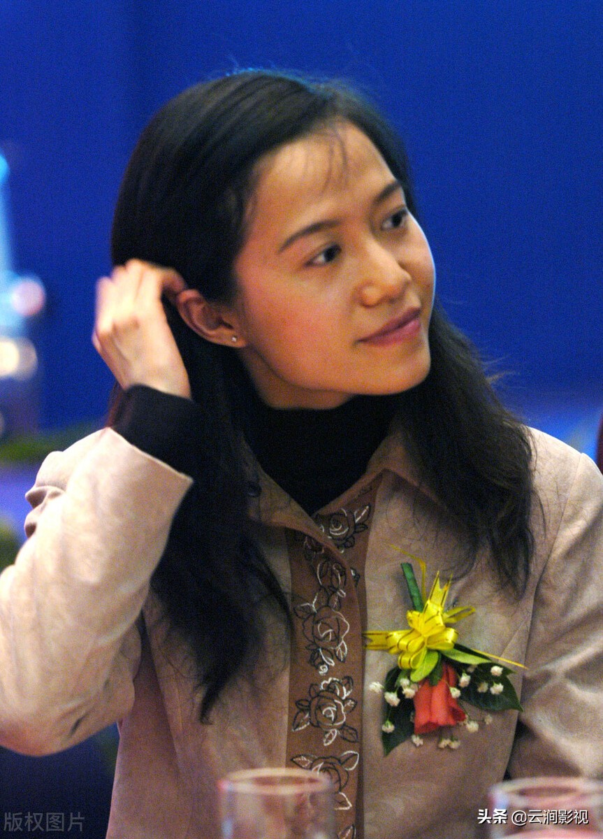 翁帆和杨振宁靠什么维持婚姻,翁帆和杨振宁结婚的真正原因