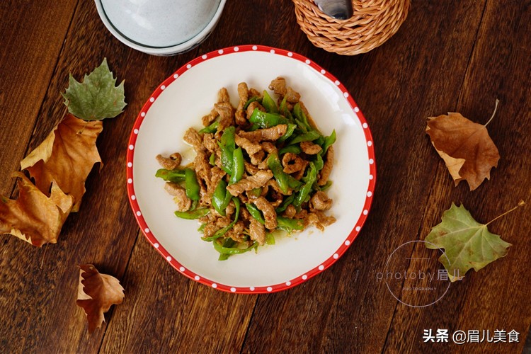 哪个部位的牛肉炖得软烂不塞牙,牛肉一炒就老怎么办