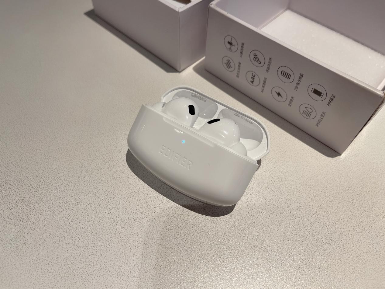 漫步者lollipodsplus和pro哪个好,漫步者fitpods和lollipodspro