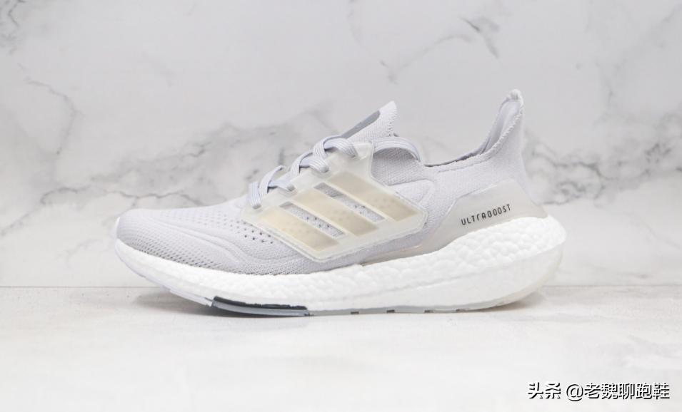 跑鞋阿迪达斯和耐克哪个好,阿迪达斯马拉松跑鞋和耐克