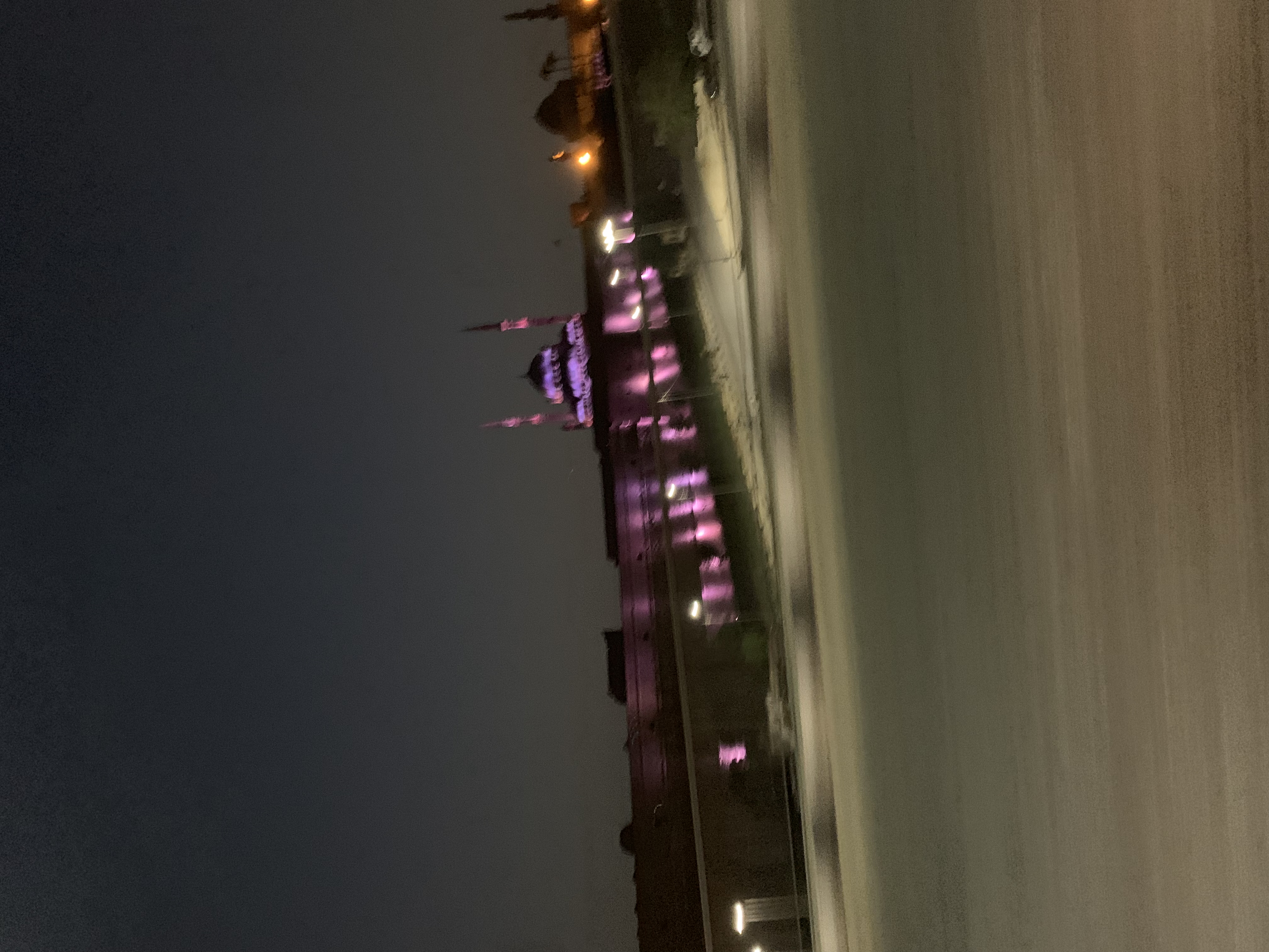 闈炴床涔嬭,闈炴床涔嬫梾鍚堥泦