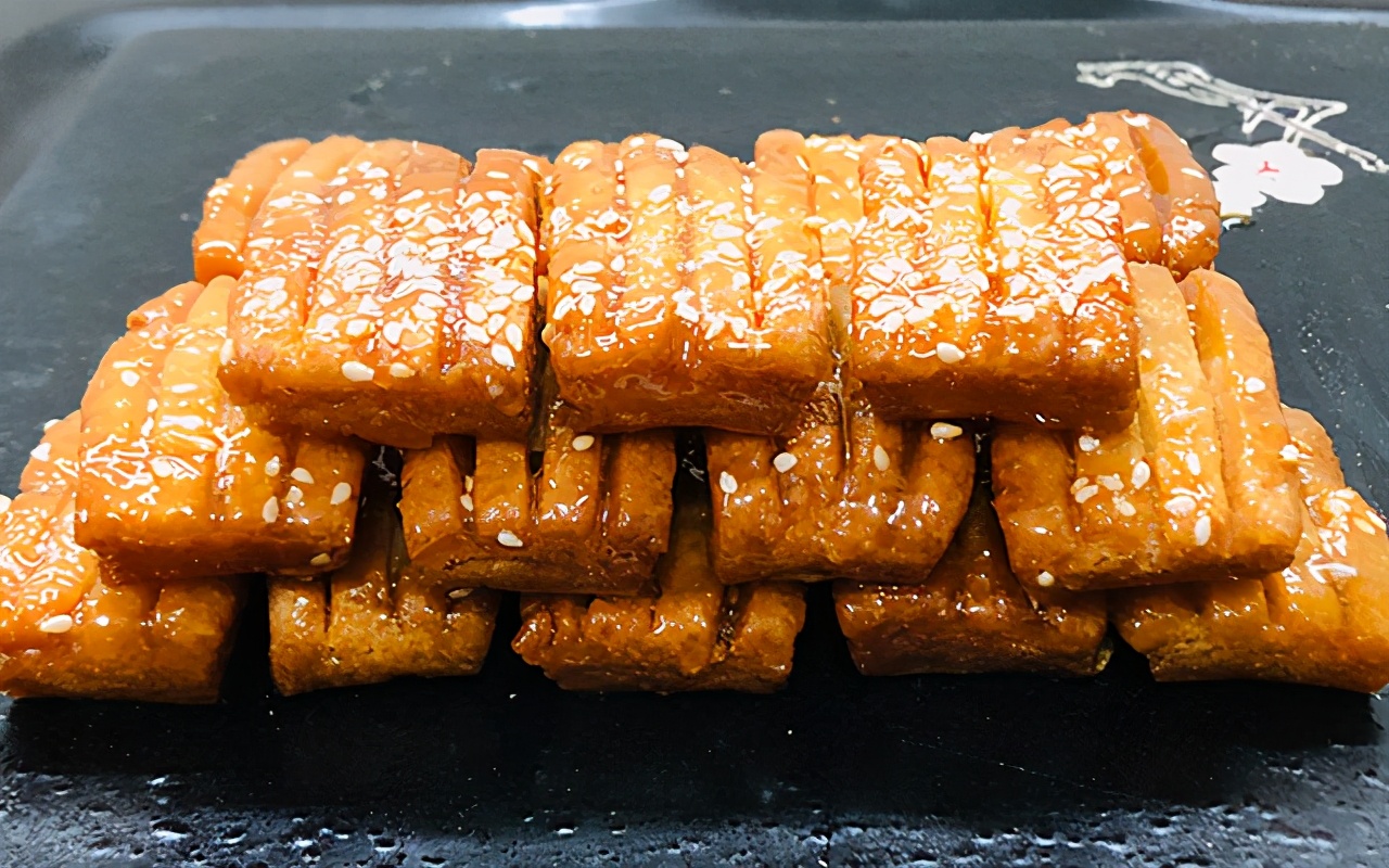 蜜三刀小吃制作视频,儿时味道甜品蜜三刀