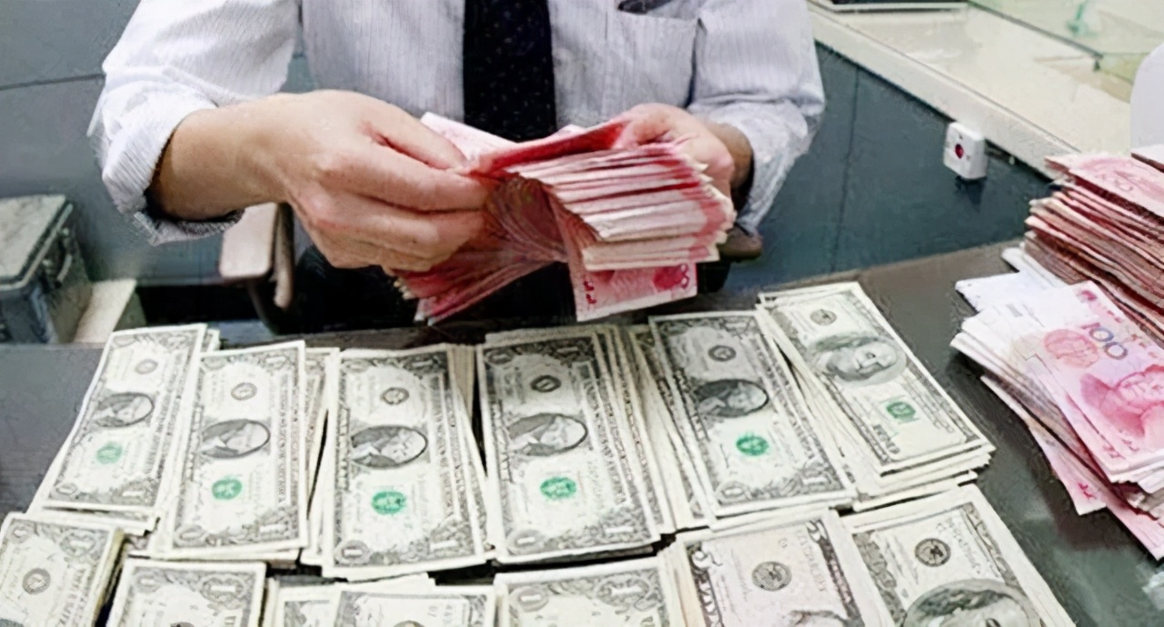 抛售美国国债换回的是美金吗,中国抛售美国国债是什么意思