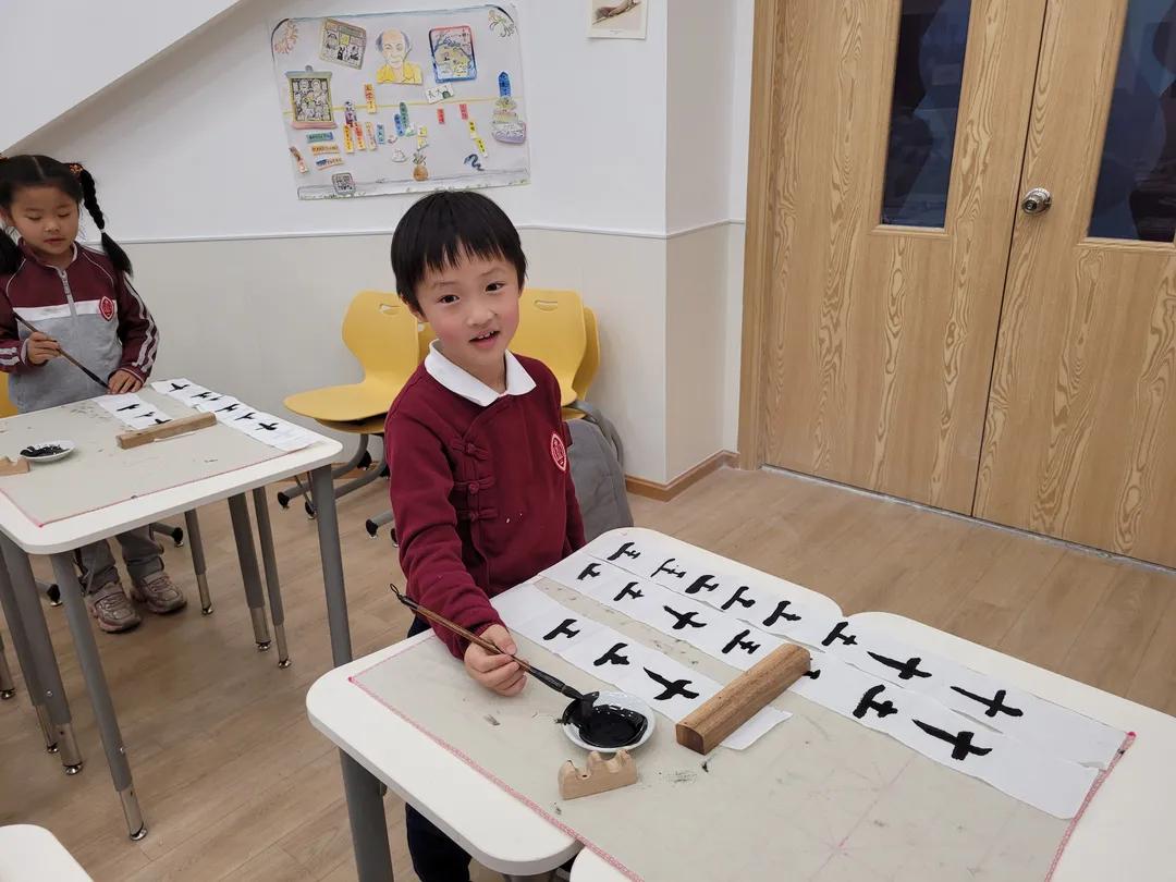 太拼了！为实现个性化教育，这所学校给学生开了100多门优能课