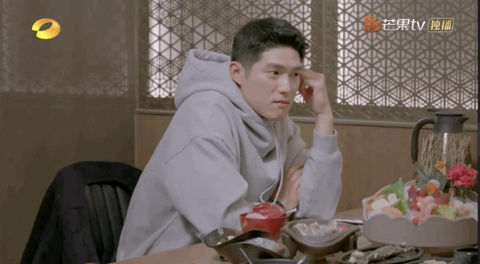 前任成谜？几度自曝的内娱酷姐为何反而讨喜？