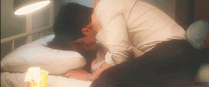 韩剧女主连衣裙穿搭,韩剧中冬天碎花半身裙