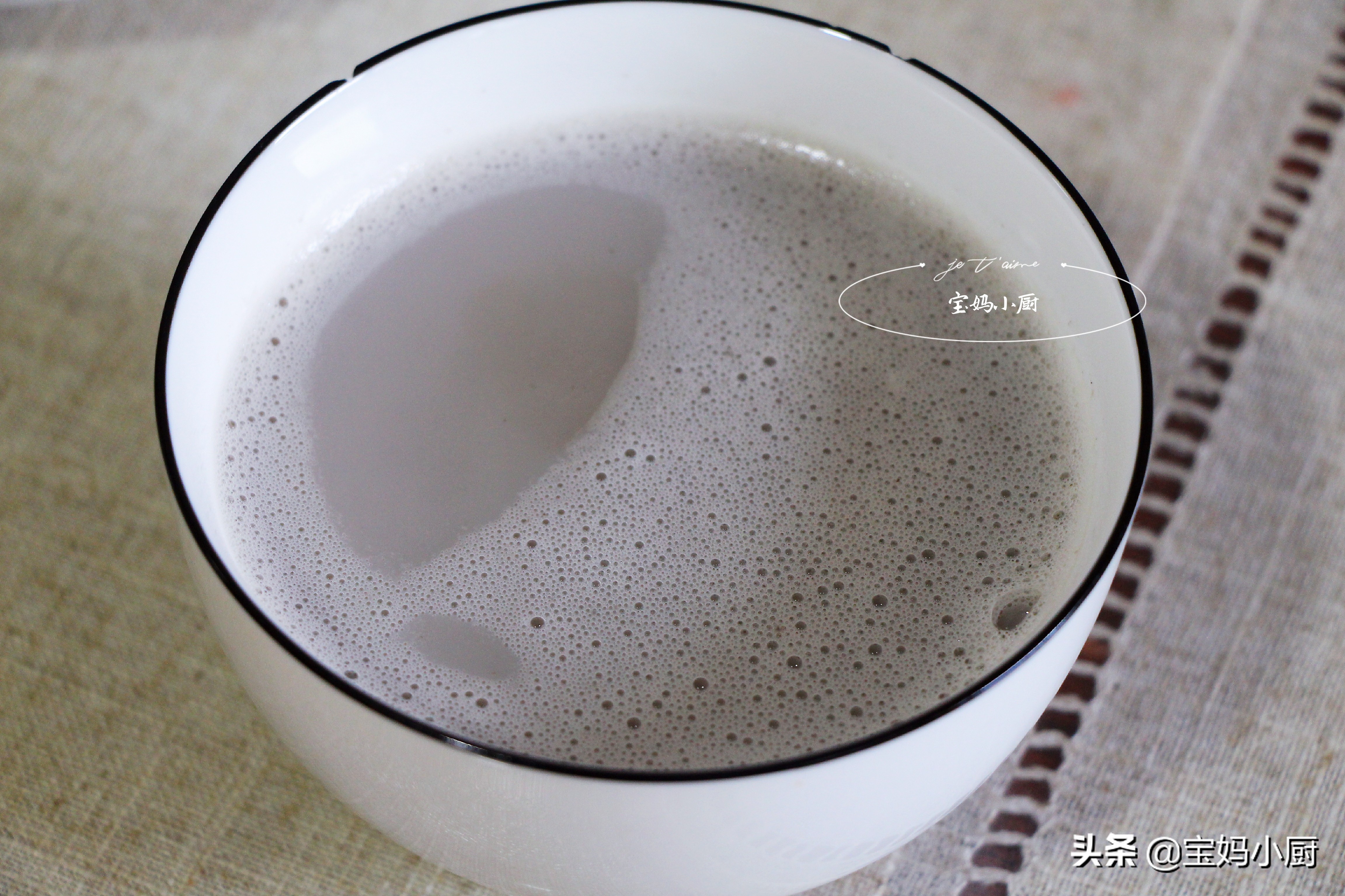 家庭自制早餐油饼,家庭自制美味油饼的小技巧