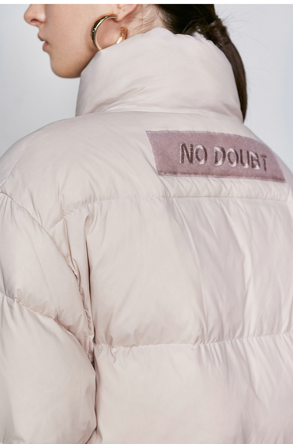 羽绒服穿出时尚感,羽绒服怎样穿出时尚感好看