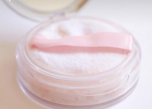 平价散粉适合补妆,平价散粉小瓶