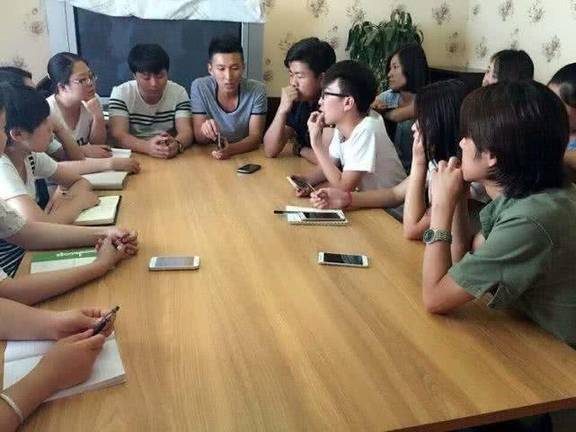 和领导借钱的正确开口方法,老实人拒绝别人的方法