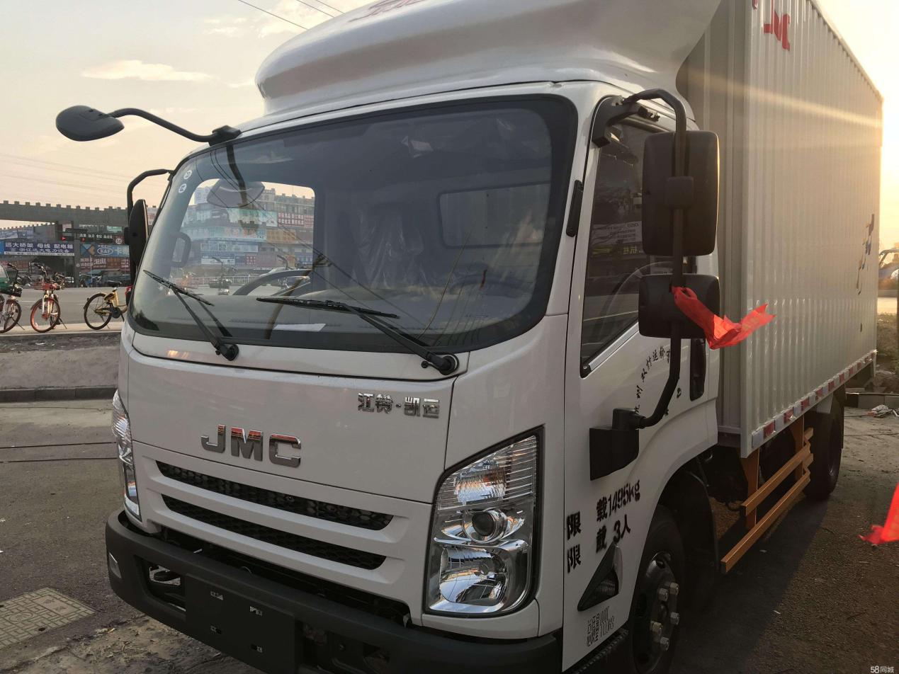 江铃凯运轻卡4米2整车测评,江铃新凯运和老凯运有什么不同