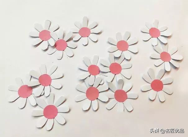 教师节创意手工:一张纸,还能编出花来?没想到一张纸也能美美哒