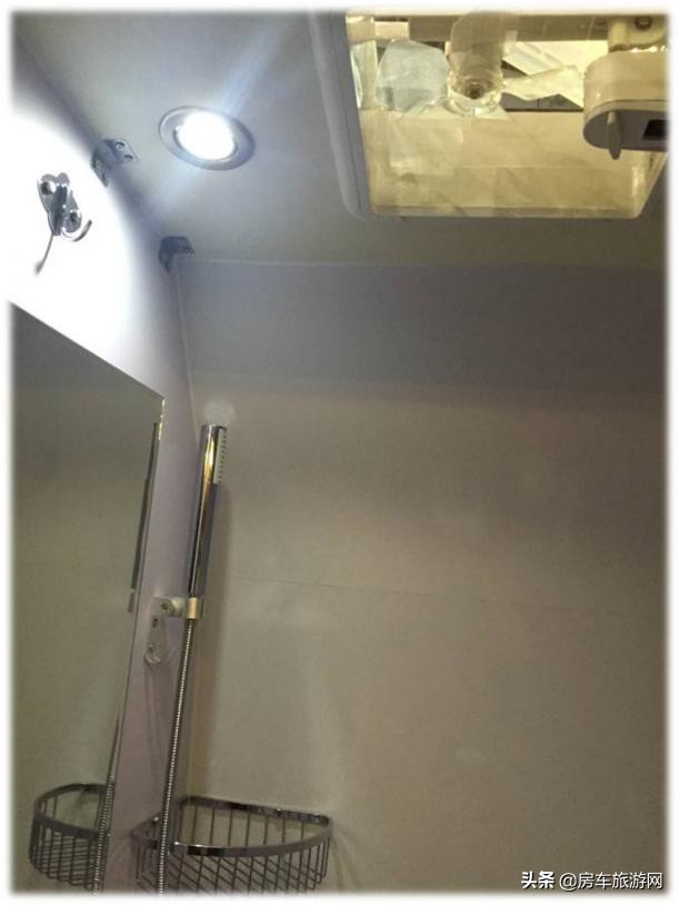 金旅考斯特房车感受,金旅考斯特房车火车版