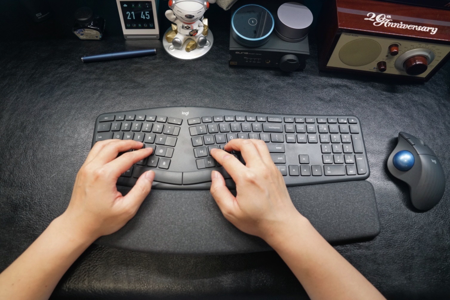 一个中年男人最后的“自留地”—晒晒我的桌面好物