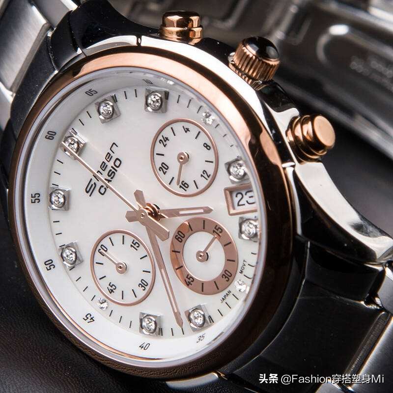 怎样挑选符合自己气质的手表女款,女士手表哪几款大气