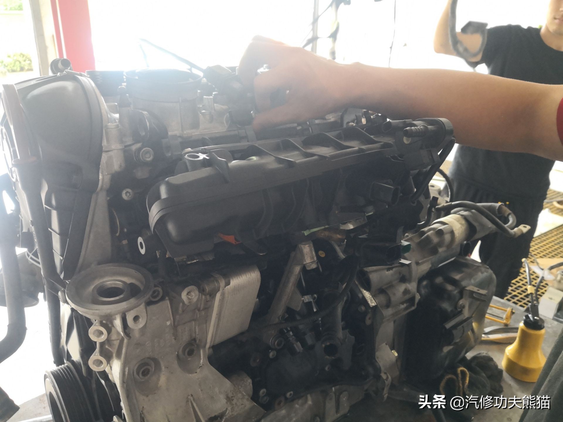 大众夏朗烧机油维修汕头,夏朗烧机油大修多少钱