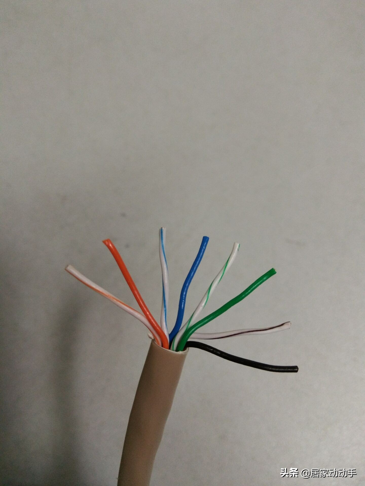 网络水晶头是怎样制成的,网络水晶头的制作方法步骤说明