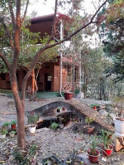 葫芦山庄入口,葫芦山庄玉葫芦