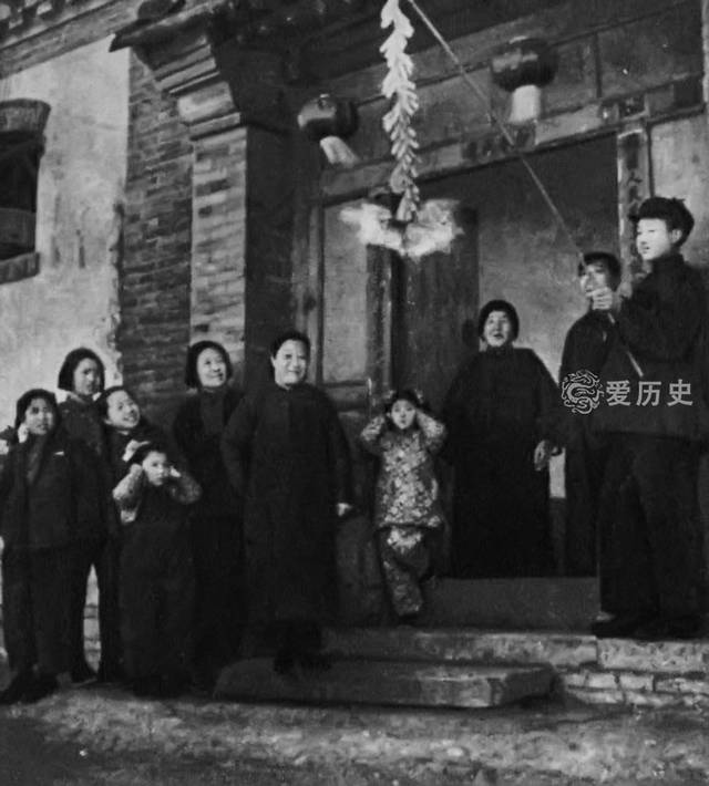 民国新式婚礼有哪些特殊性,民国时期结婚是怎么样的