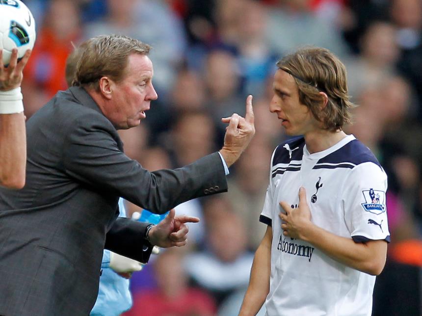 鍏嬬綏鍦颁簹浼犲涓満鍗㈠崱鑾痉閲屽,涓満鑺傚澶у笀鑾痉閲屽