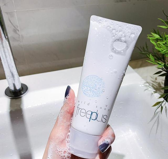 洗面奶怎么选泡沫少的牌子,如何选一款好用的洗面奶