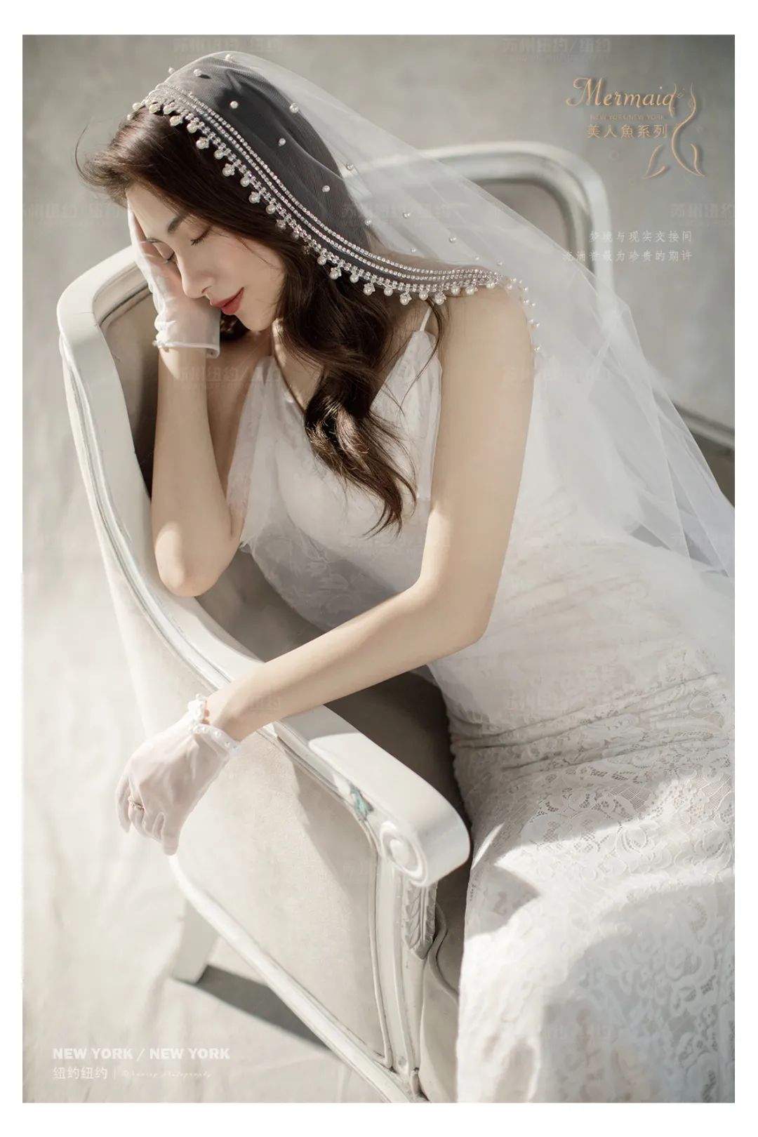 白色蝴蝶结油画婚纱照,森系油画风格婚纱照不戴帽子戴花