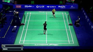 专家指导羽毛球,十大最恶心的羽毛球发球