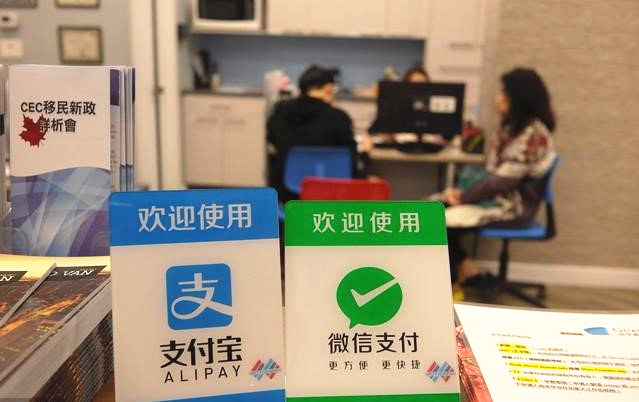 为什么淘宝不支持微信，京东不支持支付宝？如今可算明白了