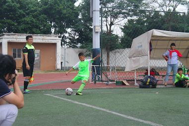 荔湾区龙溪小学足球队,广州市第9届中小学生足球联赛