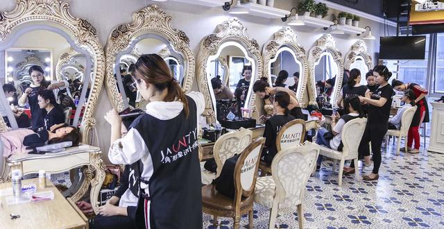 初中没考上职高学什么技术好,初中毕业打工好还是上技校好