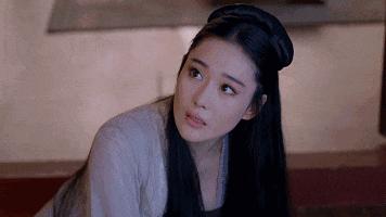 一身黑料、被踩进泥里的张馨予，是如何把一手烂牌打成王炸的？