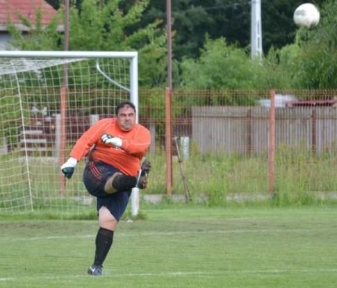 足球鲁多克,足坛十大胖的足球运动员