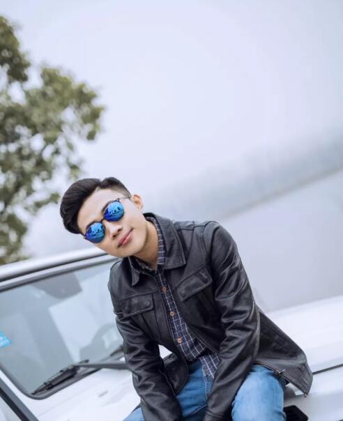 刺激战场虎牙斗鱼直播视频,斗鱼吃鸡主播排行