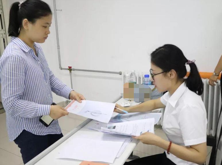 大学毕业走校招还是社招,在校大学生要不要抓住校招的机会