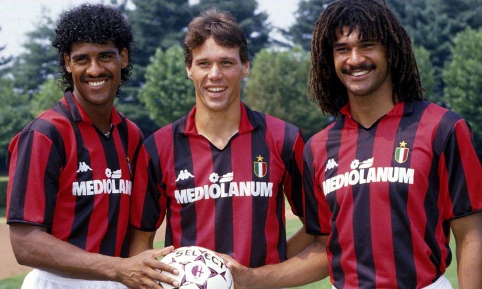 天下足球豪门恩怨篇,天下足球永不落幕的米兰德比