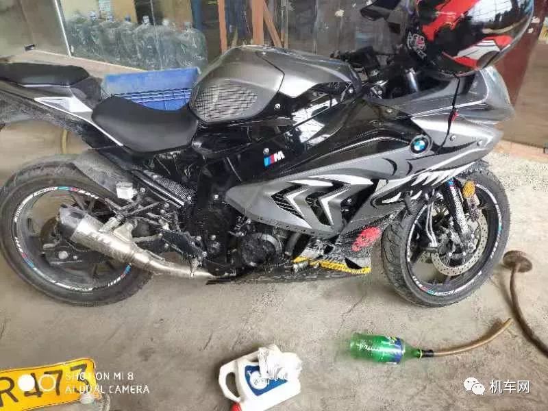 10000多的小忍者,40000多的宝马双r摩托车