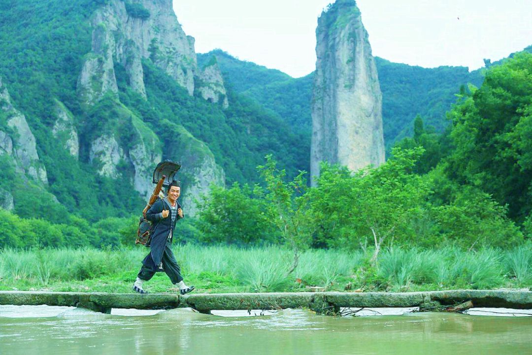 有着双重人生的小城青田，你对它的实力一无所知