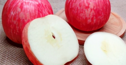 烟台红富士苹果为什么那么大,烟台红富士苹果