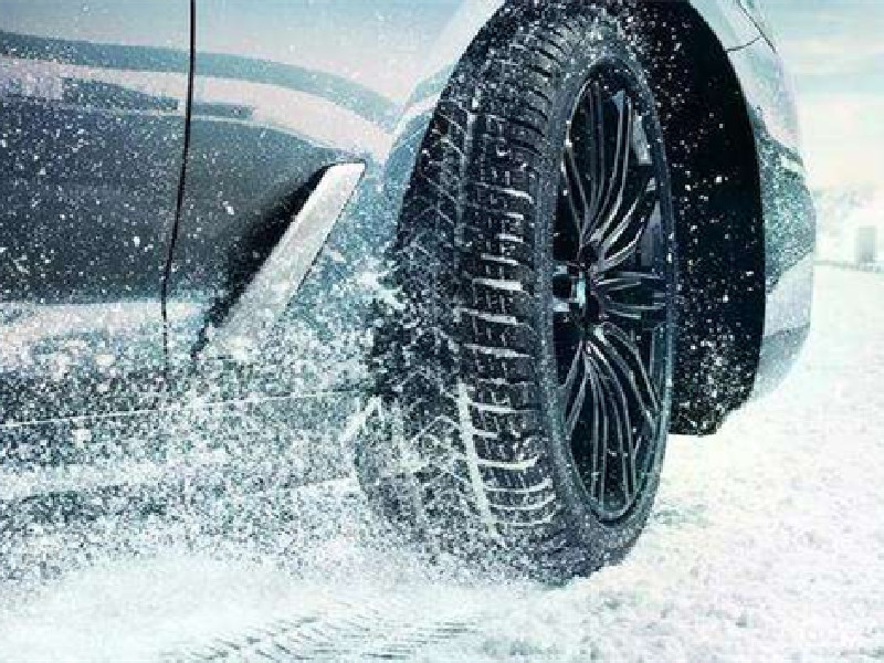 冬季遇到车轮打滑怎么办？记住这四条小妙招，安全无忧