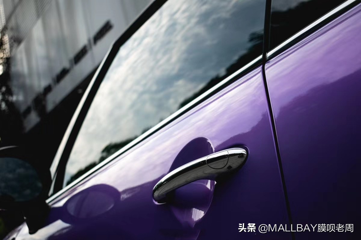 它是车又是“孩子”如此爱车当然要让它与众不同MINI改色梦幻紫