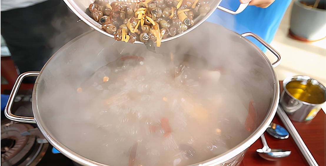 柳州螺蛳粉是不是有各种不同,柳州螺蛳粉现在到底有多出名