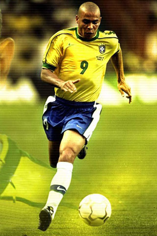 踢足球什么样的球衣比较好看,踢足球为什么都要7号球衣