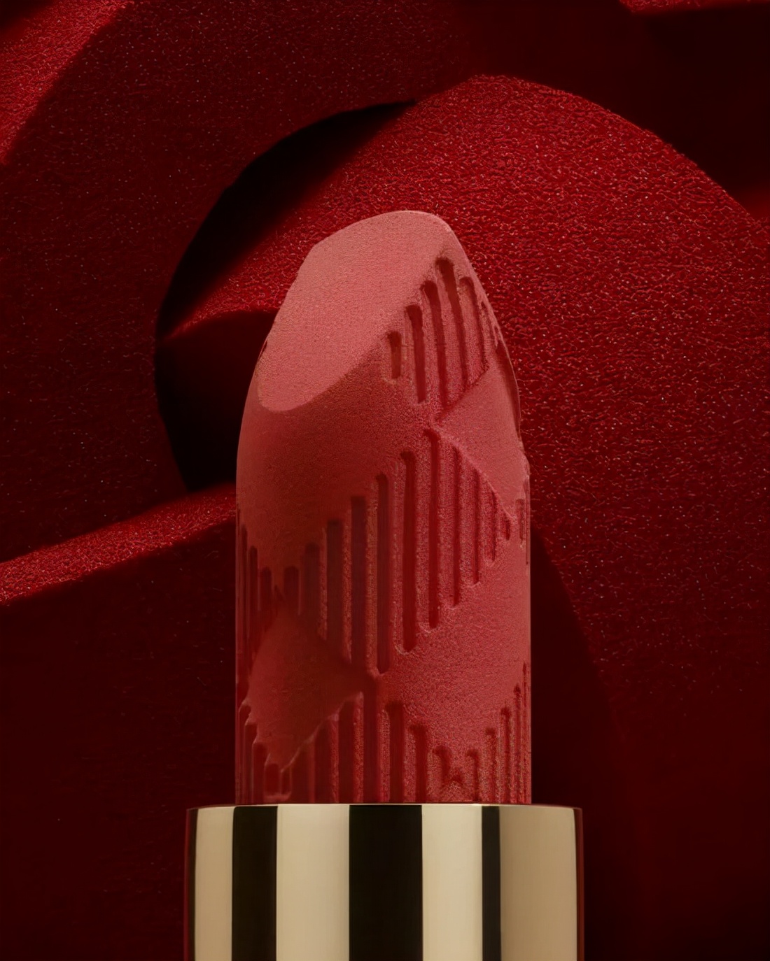 burberry绒雾哑光39,burberry小金砖口红47