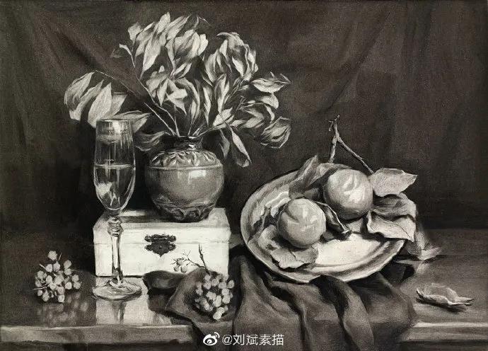 刘斌素描技法用的绘画材料,刘斌素描用的什么笔